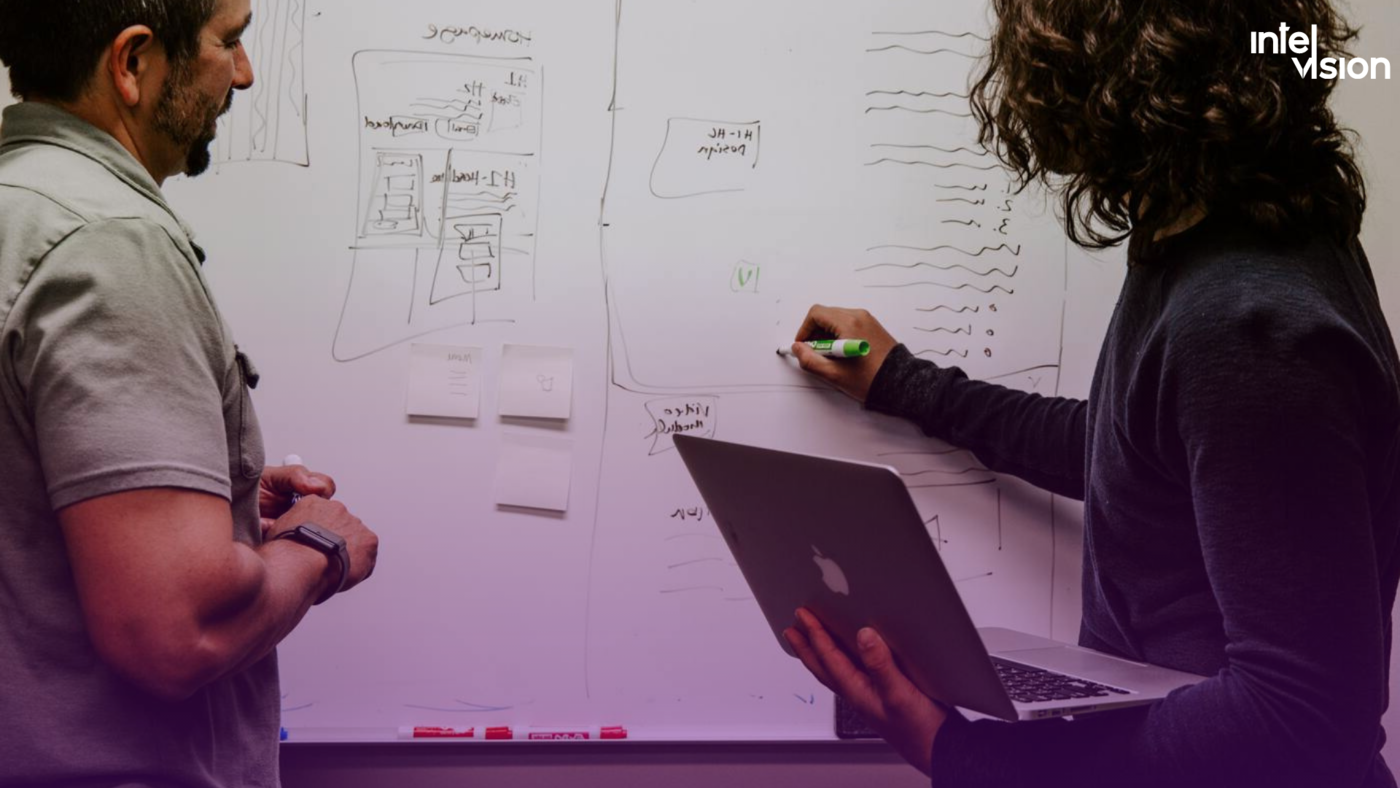 Vorlage für einen Website-Projektplan von Intelvision