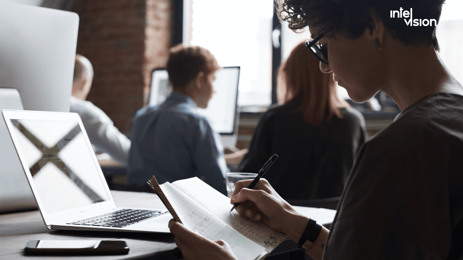 Intelvision entwickelt mobile Anwendungen
